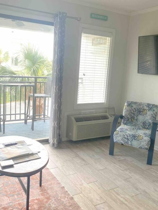 Apartamento Coastal King Beach Flat Convenient To Everything! Hilton Head Island Exterior foto