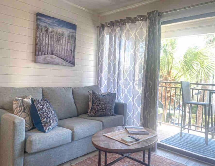 Apartamento Coastal King Beach Flat Convenient To Everything! Hilton Head Island Exterior foto